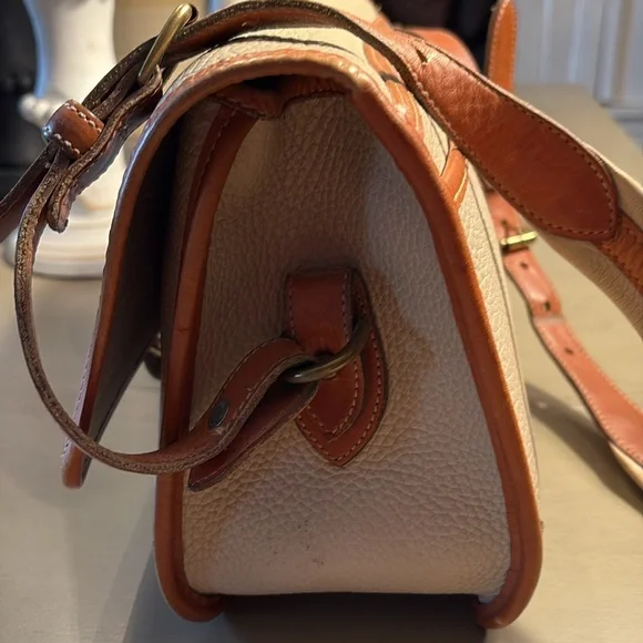 Dooney & Bourke Cream and Brown Leather Satchel Excellent Used condition - Picture 8 of 14